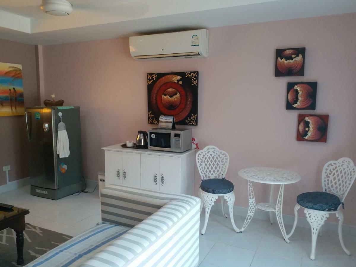 Résidence Chez Nous Phuket Rawai Exterior foto
